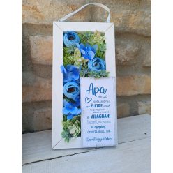 Az apa az- fali dísz