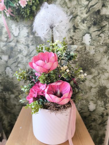 Pitypang magnóliával asztali