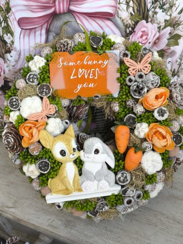 Puszi nyuszi ajtodisz