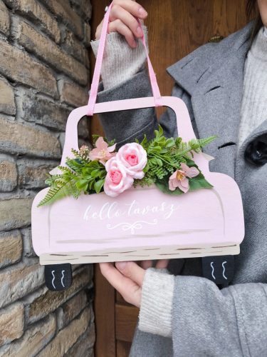 Tavasz autó rózsaszín